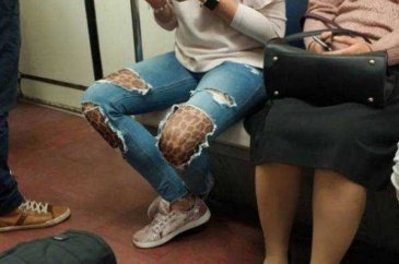 Dünyanın en garip metro yolcuları
