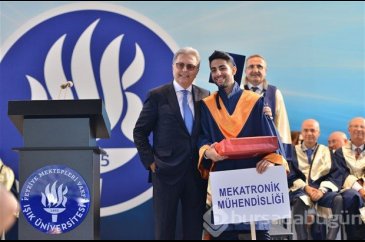 Işık Üniversitesi'nde on bininci mezun coşkusu