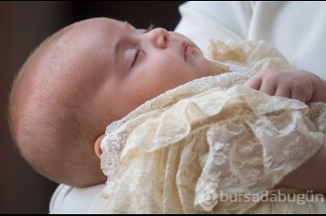 Prens Louis'in vaftiz töreninden aile fotoğrafları yayınlandı