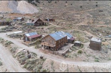 Dünyanın en tehlikeli kasabasıydı! Bu fiyata satıldı
