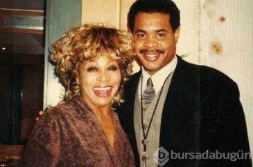 Tina Turner intihar eden oğlunun küllerini denize attı