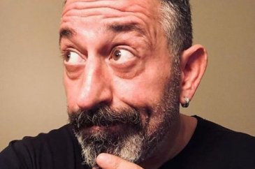 Cem Yılmaz'ın Karakomik Filmler'inde kimler rol alacak?