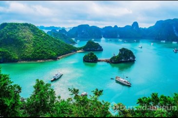 Yer ile gök arasında: Vietnam'daki Altın Köprü