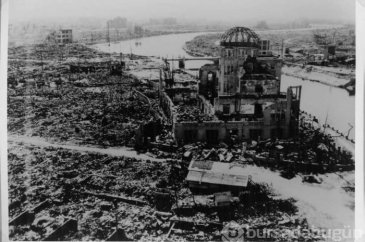 Hiroşima'ya atom bombası atılmasının 73. yılı
