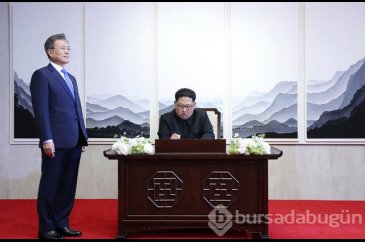 Kim sınırı geçti, iki kore lideri