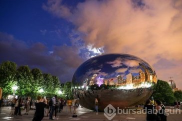 Chicago'nun "Bulut Kapısı"na turist ilgisi