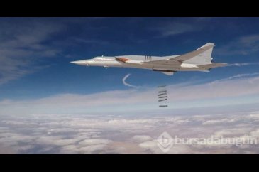 Rusya, yeni bombardıman uçağını tanıttı