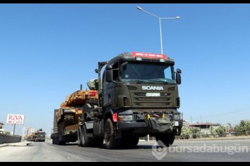 Suriye sınırına askeri sevkiyat ulaştı