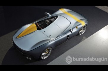 Ferrari, Monza SP1 ve SP2 modellerini tanıttı