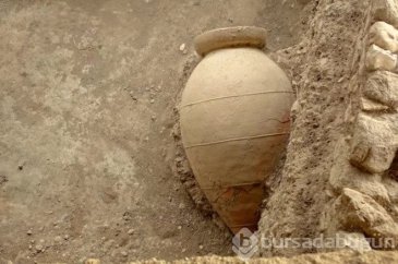 M.Ö. 6. Yüzyıldan kalan küp mezarın içinden çıkanlar şaşırttı...
