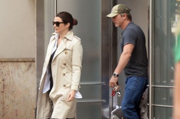 Daniel Craig ilk kez bebeğiyle