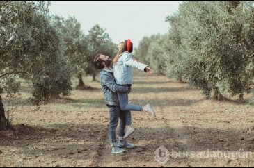 Akhisar'da zeytinin izinde bir gün
