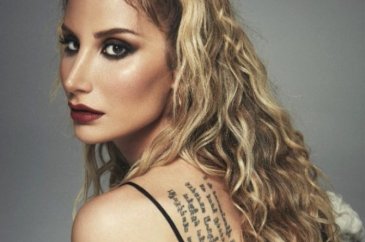 ''İrem Derici'' takipçilerine isminin konulma hikayesini paylaştı