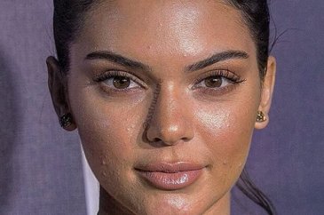Ünlülerin yakın çekim fotoğrafları hayrete düşürdü
