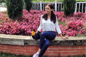 Fahriye Evcen Instagram'da neler paylaşıyor?
