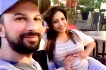 Megastar Tarkan, kızı Liya'yı emziren eşine ambalajlı gıdayı yasakl...
