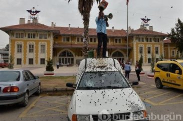 Dolandırıldığı söyleyip, sattığı ürünleri etrafa saçtı
