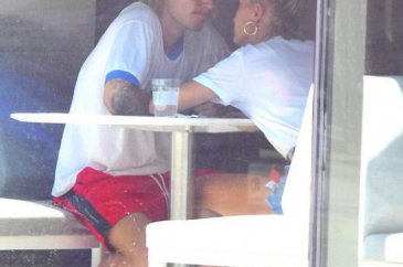 Justin Bieber ile Hailey Baldwin gözyaşları içinde
