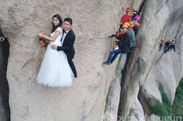 Komik düğün fotoğrafları