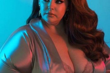 Tess Holliday'in Halloween kostümü olay oldu!
