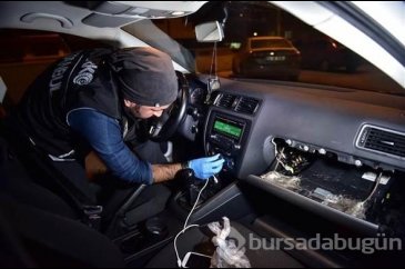 Lüks araçta uyuşturucu düzeneği
