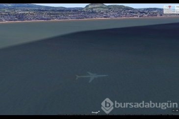 Google'ın objektifine takıldı! (Kaza mı, hata mı?)