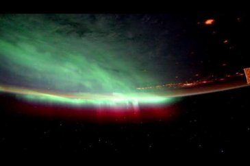 NASA, turuncu Dünya fotoğrafı paylaştı
