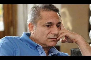 Yasmin Erbil'den günlerdir hastanede yatan babası Mehmet Ali Erbil'...