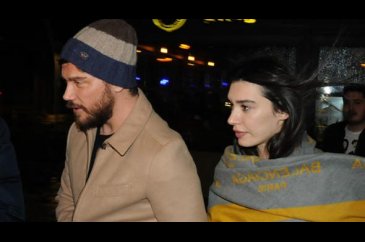 Burcu ilk ve son aşkım
