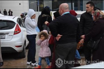 Sedef ebeyi gözyaşlarıyla uğurladılar
