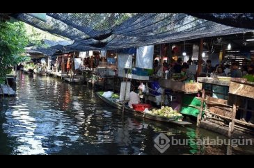 Tayland'ın sıra dışı yüzen pazarları