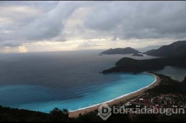 Muğla'da deniz bu hale geldi! Görenler akın etti...
