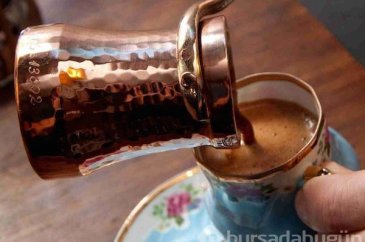 Türk kahvesini en çok Egeliler içiyor (Dünya Türk kahvesi günü)