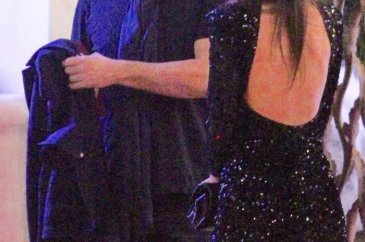 Leonardo DiCaprio ve sevgilisi ilk kez bir partide