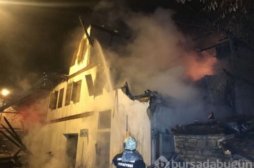 168 yıllık tarihi konakta yangın