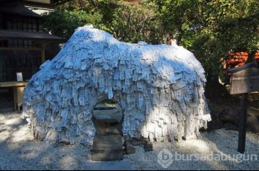 Şans Getirdiğine İnanılan İlginç Taş: Yasui Konpira-Gu Shrine
