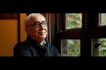 Şener Şen'in doğduğu ev yıkılma tehlikesiyle karşı karşıya