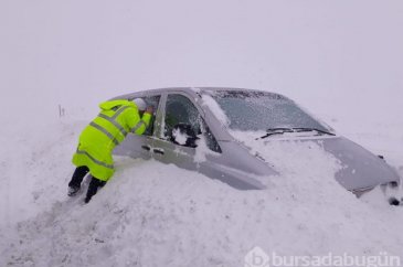 Polis tek tek kontrol etti
