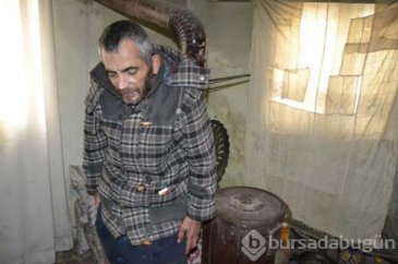 Her gün ölümle yüz yüze gelerek yaşıyor
