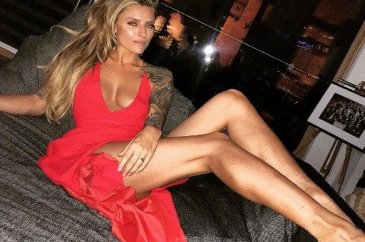 Karius'un sevgilisi Sophia Thomalla meydan okudu: Dişi bir aslan gi...