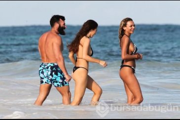 Dan Bilzerian ve kız arkadaşları tatilde!