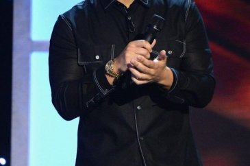 Drake'ten rekor bahşiş