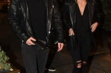 Loris Karius ile sevgilisi Sophia Thomalle'dan aşk pozları
