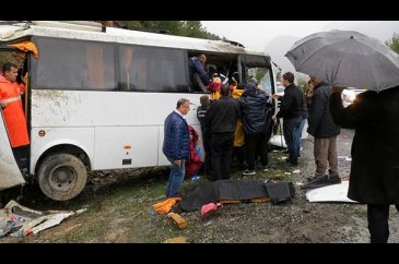 Şoförden 'Emniyet kemerlerini takmadılar, zaten hepsi sarhoştu' sav...
