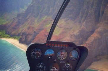 Dünyayı gezen instagram fenomeni pilotlar: Adam Senatori
