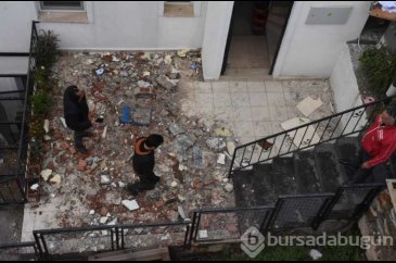 Bodrum'da patlayan buzdolabı evin duvarını yıktı
