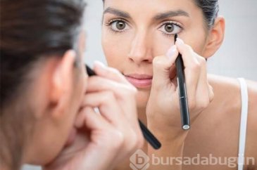 Göz şekline göre kusursuz eyeliner uygulamanın 
püf noktaları