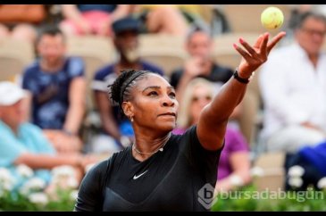 Serena Williams çocukla çocuk oldu