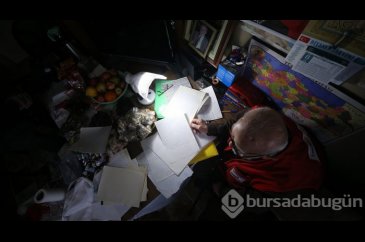 90 yıllık hayatını kaleme alıyor
