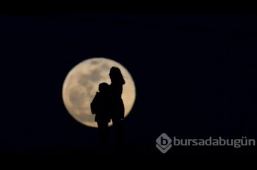 "Süper Ay" manzarası büyüledi
